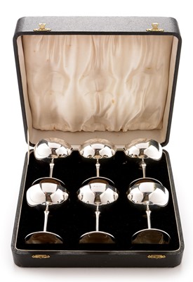 Lot 258 - Champagne coupes