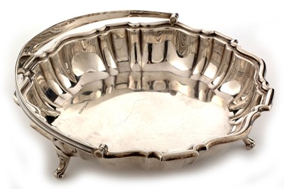 Lot 259 - Silver basket