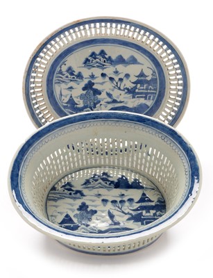 Lot 385 - Chinese blue and white chestnut basket