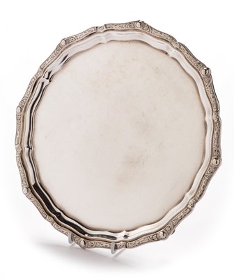 Lot 260 - Silver salver