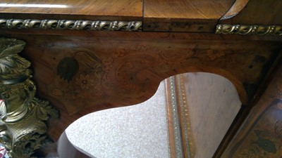 Lot 999 - An impressive late 19th Century burr walnut