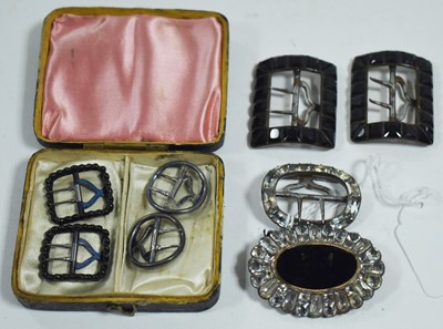 Lot 189 - 19th Century buckles