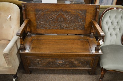 Lot 645 - oak monks bench