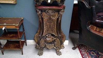 Lot 754 - An 18th Century and later French boulle marquetry bracket clock by Masson, Paris