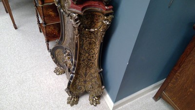 Lot 754 - An 18th Century and later French boulle marquetry bracket clock by Masson, Paris