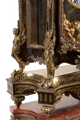 Lot 754 - An 18th Century and later French boulle marquetry bracket clock by Masson, Paris