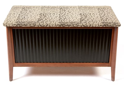 Lot 1187 - Blanket box