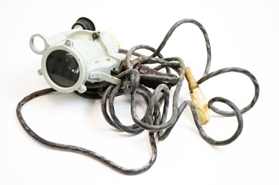 Lot 706 - Morse code signalling lamp.