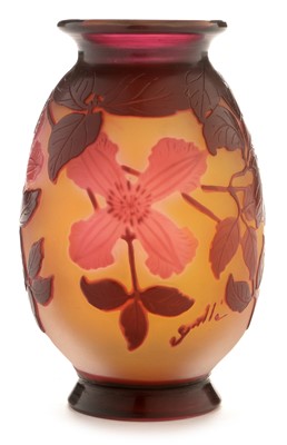 Lot 651 - Small Galle vase