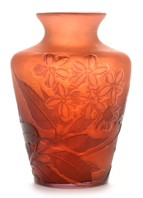 Lot 652 - Small Galle cameo glass vase