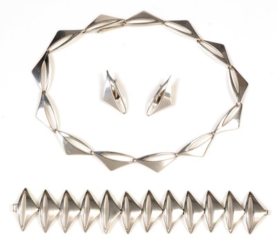 Lot 1147 - Poul Warmind suite of jewellery.