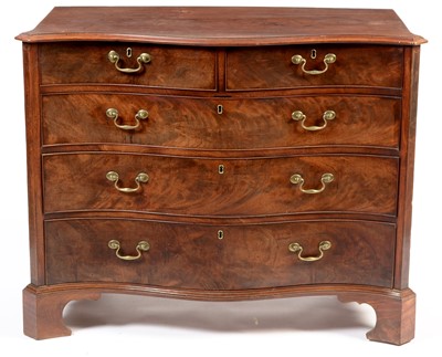 Lot 739 - Early 19th Century mahogany serpentine fronted