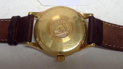 Lot 3 - Omega 18k gold Constellation