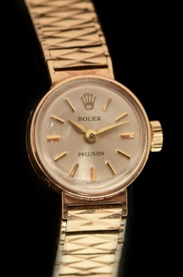 Lot 20 - 9k gold Lady's Rolex Precision cocktail watch