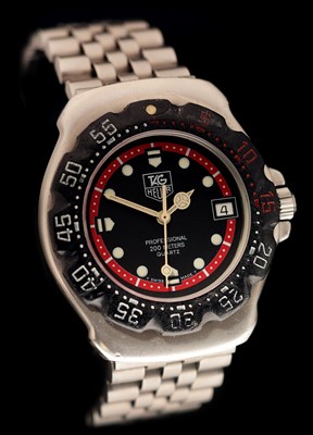 Lot 27 - Tag Heuer  Professional