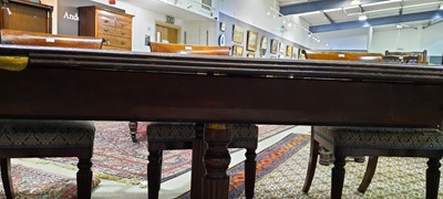 Lot 872 - 19th Century mahogany telescopic action dining table and leaf holder in the manner of Gillows