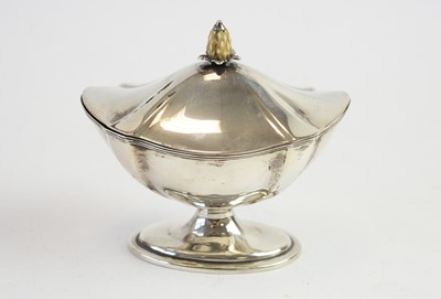Lot 165 - Silver sugar box by Thomas Bradbury