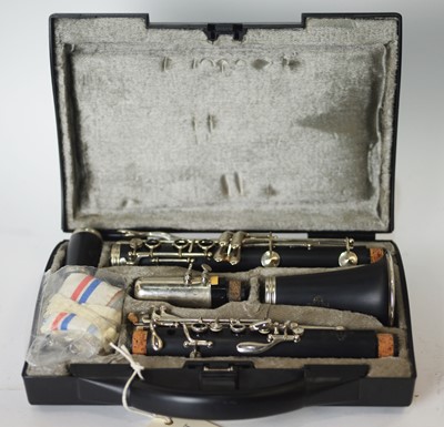 Lot 678 - Buffet Crampon B12 Clarinet