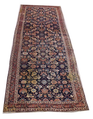 Lot 525 - Ziegler Mahal runner