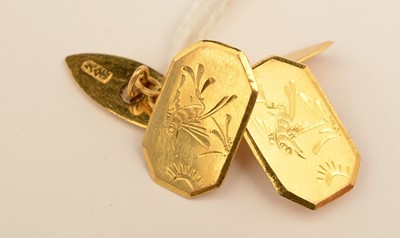 Lot 154 - A pair of Chinese gold cufflinks