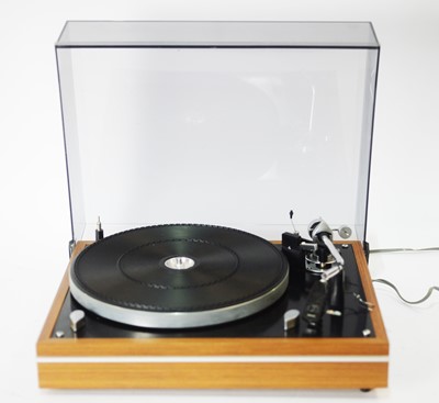 Lot 813 - Thorens TD 160 A record deck