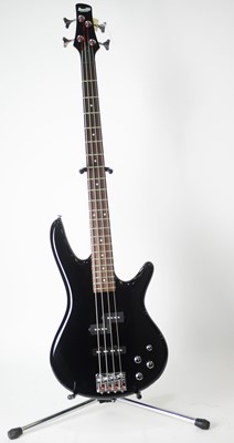 Lot 758 - Ibanez Soundgear active Bass