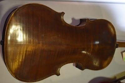 Lot 722 - 19th Century German Violin