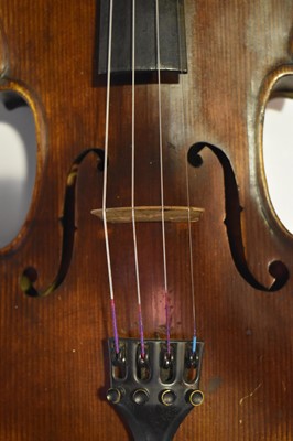 Lot 722 - 19th Century German Violin