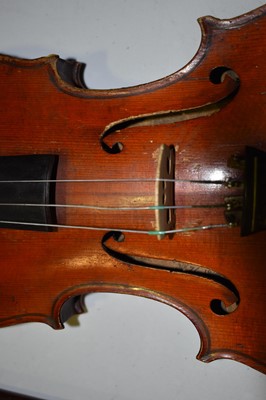 Lot 724 - Scottish Violin by Thomas Craig, Aberdeen