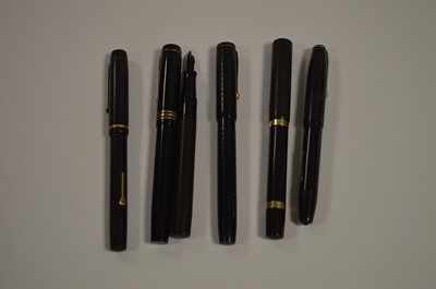 Lot 651 - Conway Stewart fountain pens