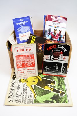 Lot 628 - 1960's football programmes