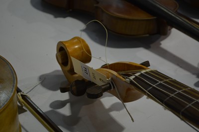 Lot 717 - Viol