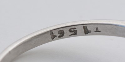 Lot 7 - An Art Deco diamond ring