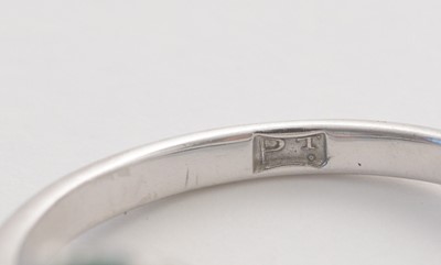 Lot 8 - A Colombian emerald and diamond ring