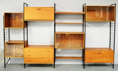 Lot 77 - Mid Century teak Ladderax unit