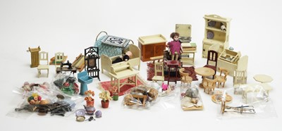 Lot 905 - A collection of vintage and antique miniature dolls, furniture and other items.
