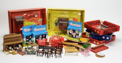 Lot 968 - Tri-ang Jennys Home doll's furnishings; and other makers.