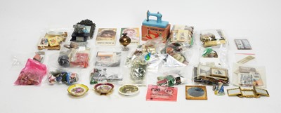 Lot 987 - Doll's house furnishings.