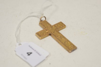 Lot 4 - Crucifix pendant.