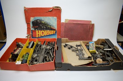 Lot 918 - Hornby 0-gauge part train set.