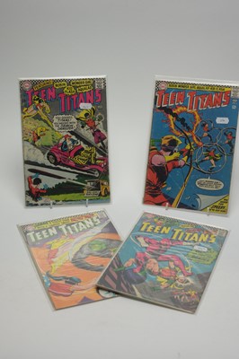 Lot 392 - Teen Titans.