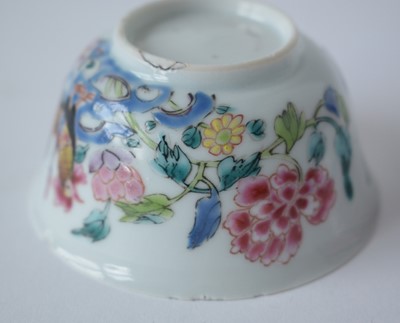 Lot 448 - Chinese tea bowl, tea bowl and saucer, bowl and cover