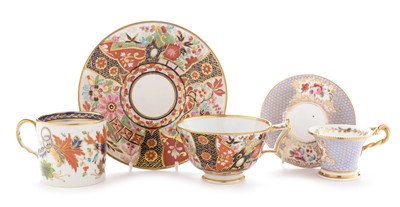 Lot 505 - Flight Barr and Barr cup and saucer; coffee can and cabinet cup and saucer.
