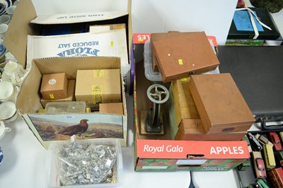 Lot 276 - Boxes of watch parts and watch glasses, various.