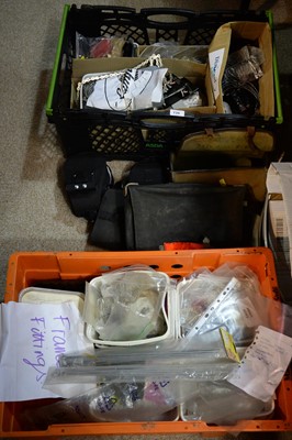 Lot 739 - Sundry bycycle components and other items.