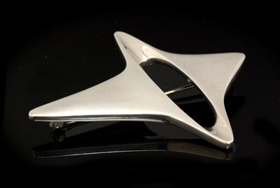 Lot 733 - Henning Koppel for Georg Jensen, Star brooch