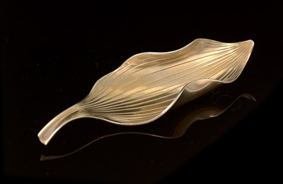 Lot 760 - Gertrud Engel for Anton Michelsen, Leaf brooch