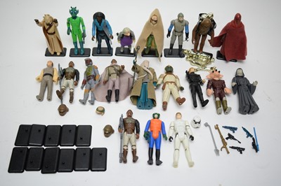 Lot 949 - Twenty Star Wars figures