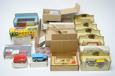 Lot 880 - Diecast model vehicles.