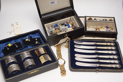 Lot 260 - A selection of gentlemen's cufflinks and shirt studs